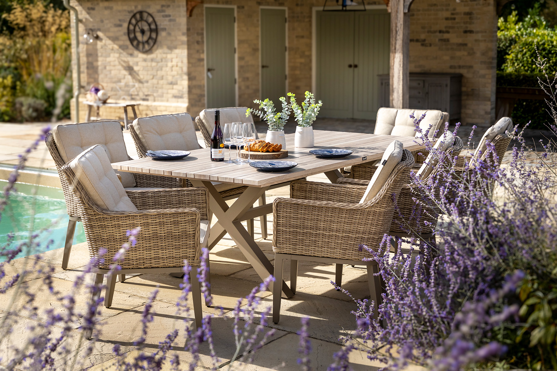 Arley 8 Seat Rectangular Dining Set